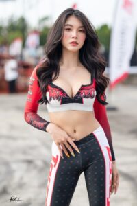 Maeylin warpnom 13