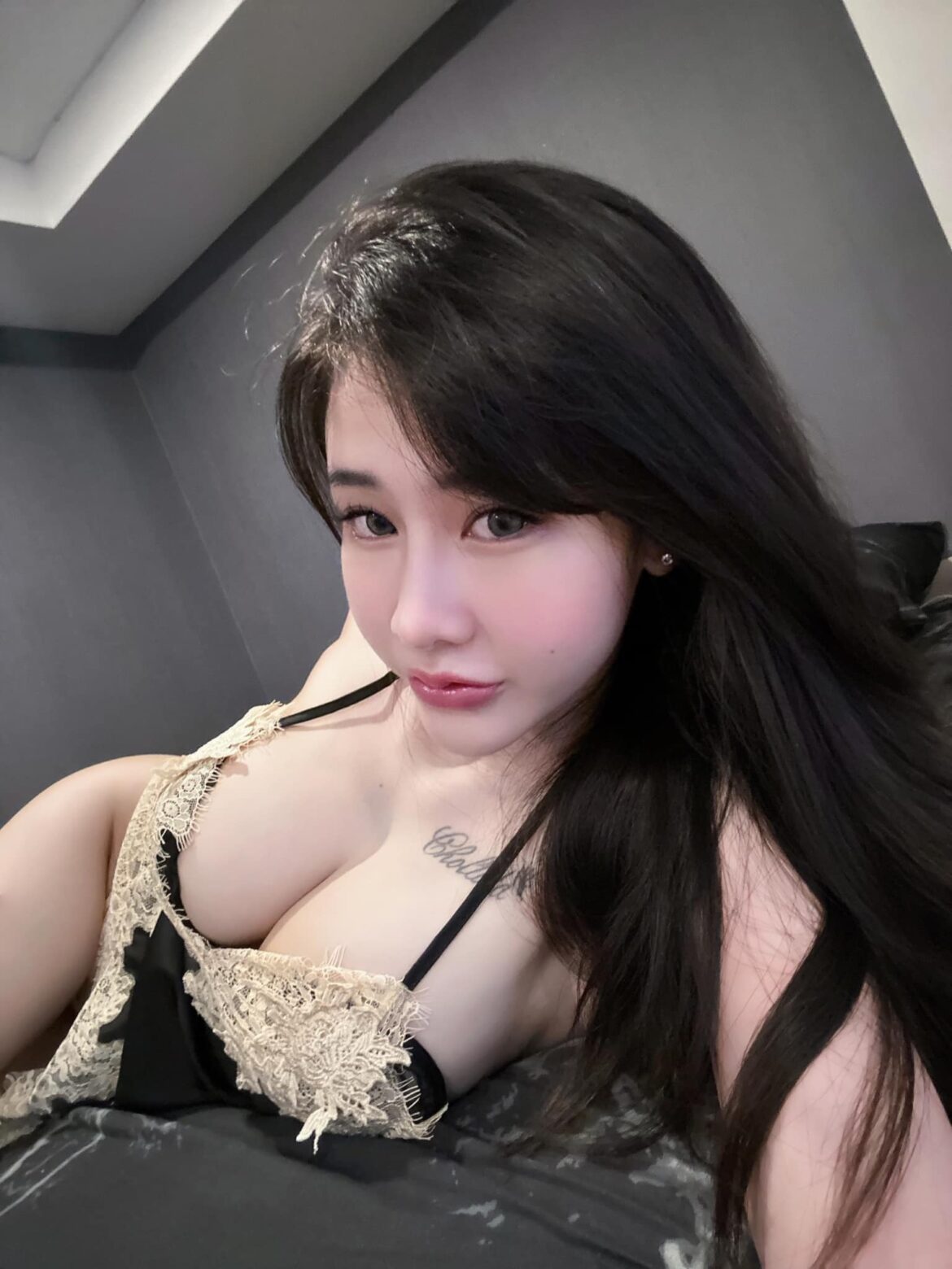 Vietnam Escorts