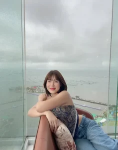 Pploymuayy พลอยหมวย